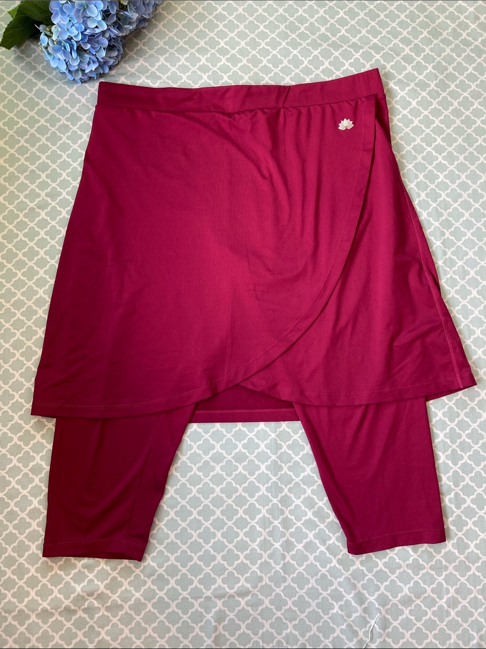 Snoga Wrap Skirt with Crop Leggings Berry 2X